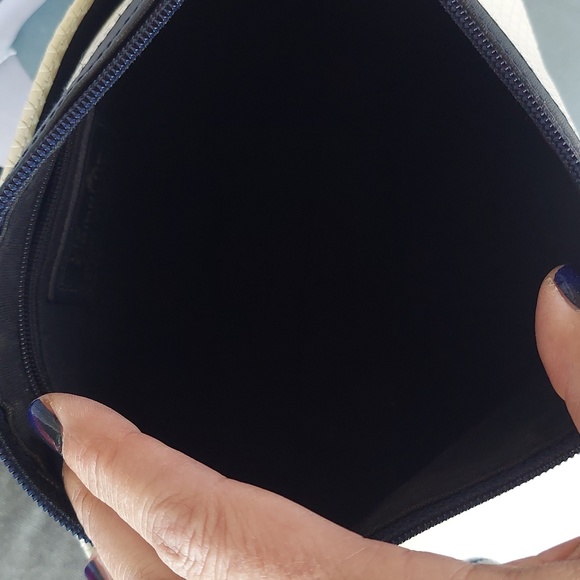 LIZ🔺️CLAIBORNE Vintage 1983 Shoulder Bag & Matching🔺️Wallet & KeyFob Set - Picture 15 of 16